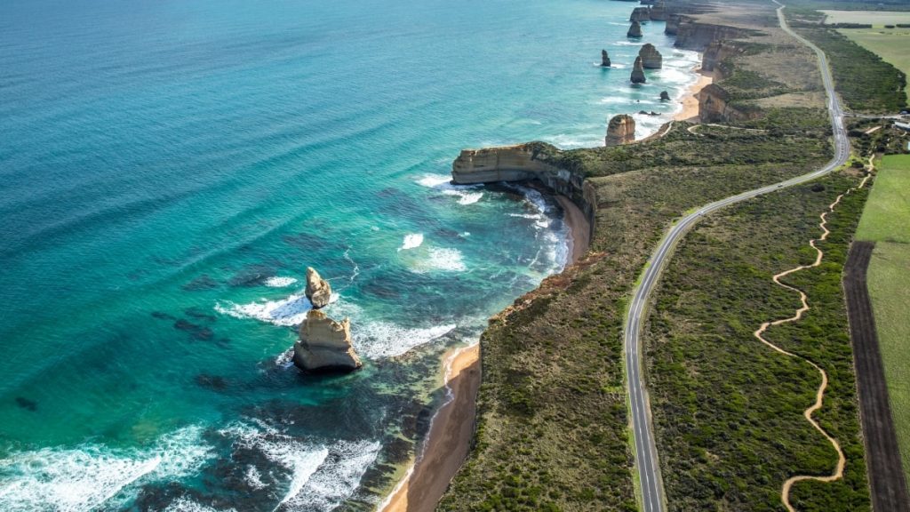 6 Kenampakan Buatan di Benua Australia Beserta Gambar - IlmuGeografi.com